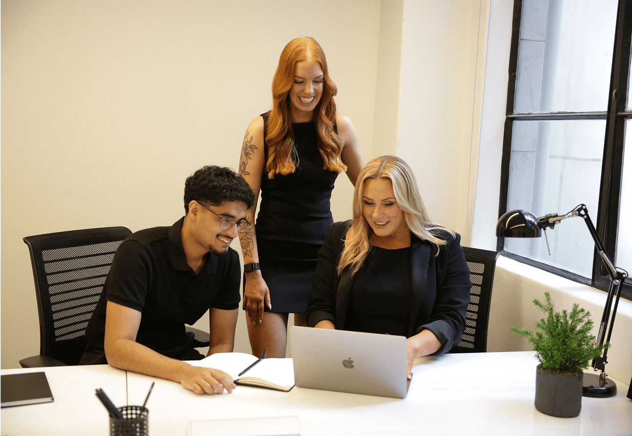 Client discussing loan options with a Smart Lending broker in Melbourne